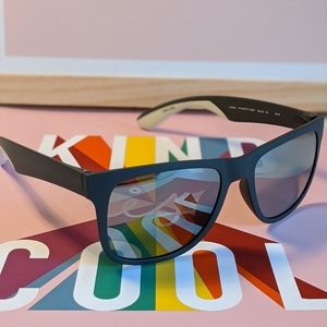 Cole Haan men's sunglasses. New!